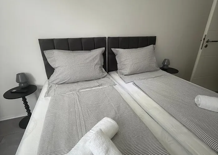 Deluxe Frohnhausen 1 Apartman *